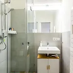 Dr Friedrichshain Apartment *