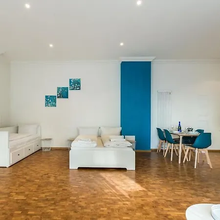 Dr Friedrichshain Apartment