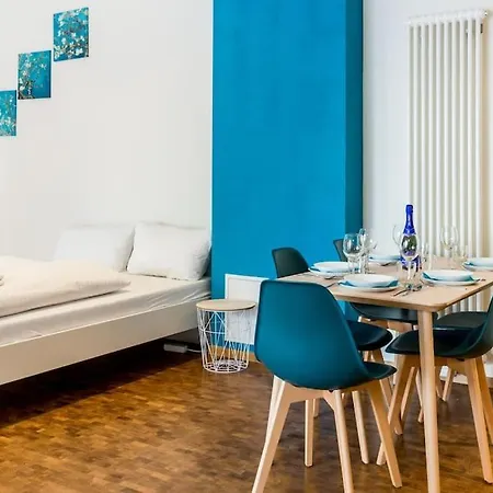 Dr Friedrichshain Apartman *